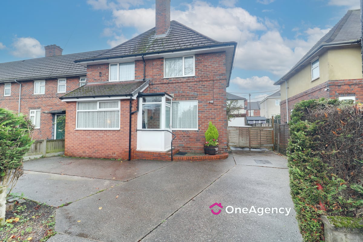 Colclough Road, Meir, Stoke-on-Trent, Staffordshire ST3 6DH