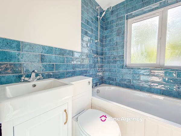 Hassam Parade, Wolstanton, Newcastle-under-Lyme, Staffordshire ST5 9DP