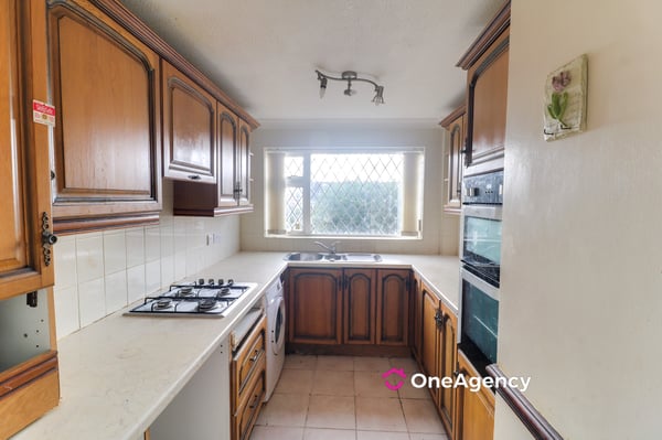 June Road, Fenpark, Stoke-on-Trent, Staffordshire ST4 3RL