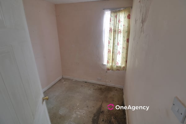 North West Terrace, Smallthorne, Stoke-on-Trent, Staffordshire ST6 1JS