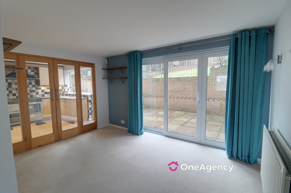 Fernwood Drive, Leek, Staffordshire ST13 8JA