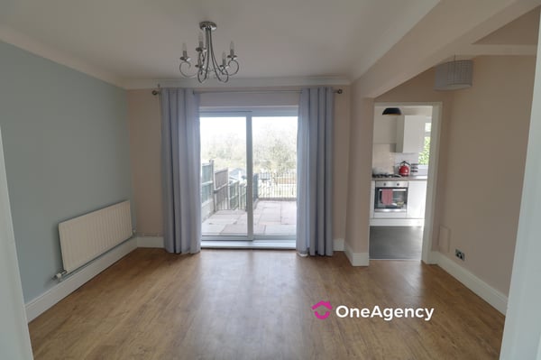 Southlands Avenue, Dresden, Stoke-on-Trent, Staffordshire ST3 4AX