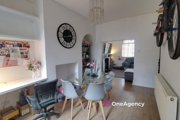 Werrington Road, Bucknall, Stoke-on-Trent, Staffordshire ST2 9AU