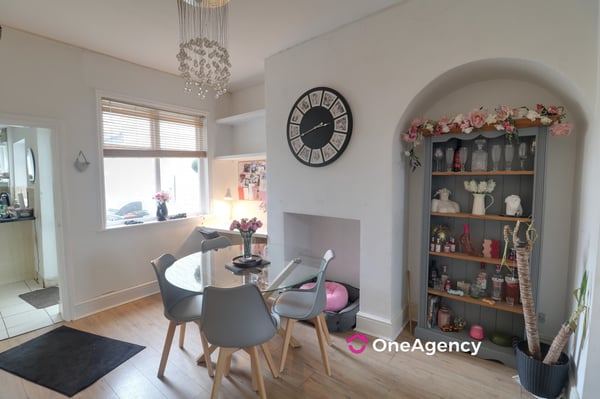 Werrington Road, Bucknall, Stoke-on-Trent, Staffordshire ST2 9AU