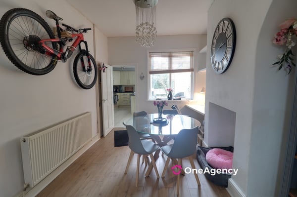 Werrington Road, Bucknall, Stoke-on-Trent, Staffordshire ST2 9AU