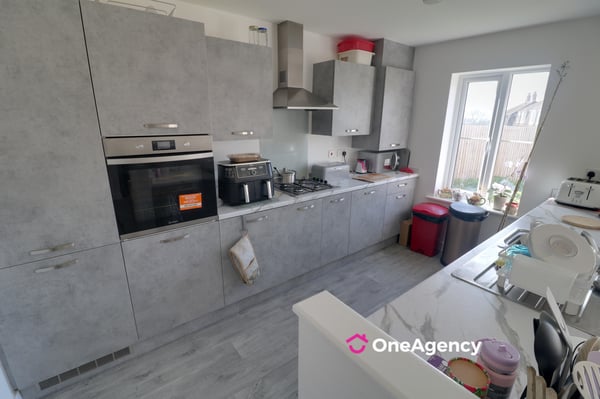 Spindlestone Close, Werrngton, Stoke-on-Trent ST9 0FG
