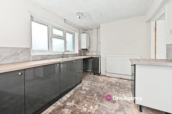 Sussex Drive, Kidsgrove, Stoke-on-Trent, Staffordshire ST7 1HG