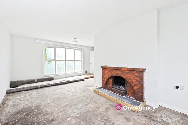 Sussex Drive, Kidsgrove, Stoke-on-Trent, Staffordshire ST7 1HG