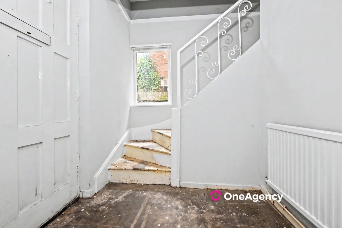 Sussex Drive, Kidsgrove, Stoke-on-Trent, Staffordshire ST7 1HG