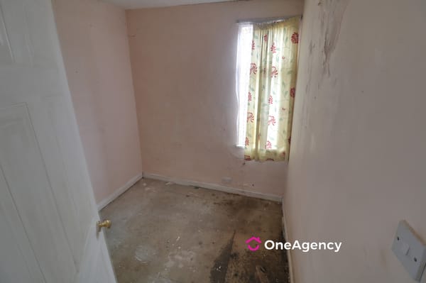North West Terrace, Smallthorne, Stoke-on-Trent, Staffordshire ST6 1JS