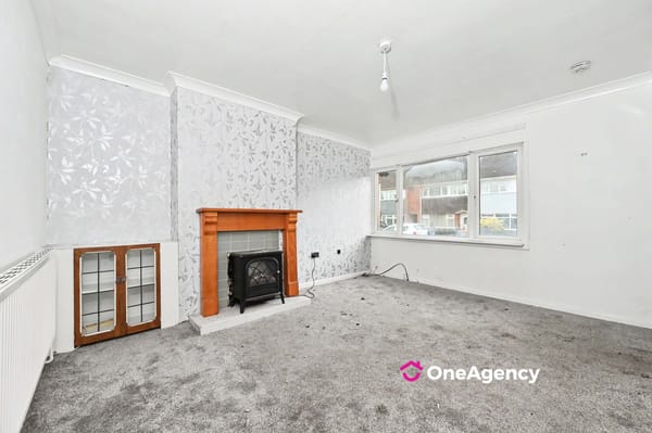 Tiverton Road, Bucknall, Stoke-on-Trent, Staffordshire ST2 0AZ