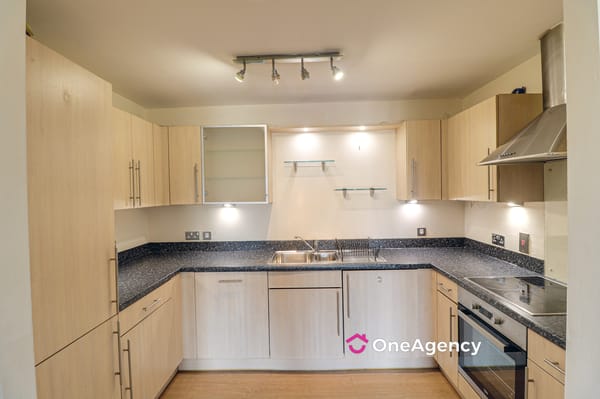 Quarry Avenue, Penkhull, Stoke-on-Trent, Staffordshire ST4 7EW