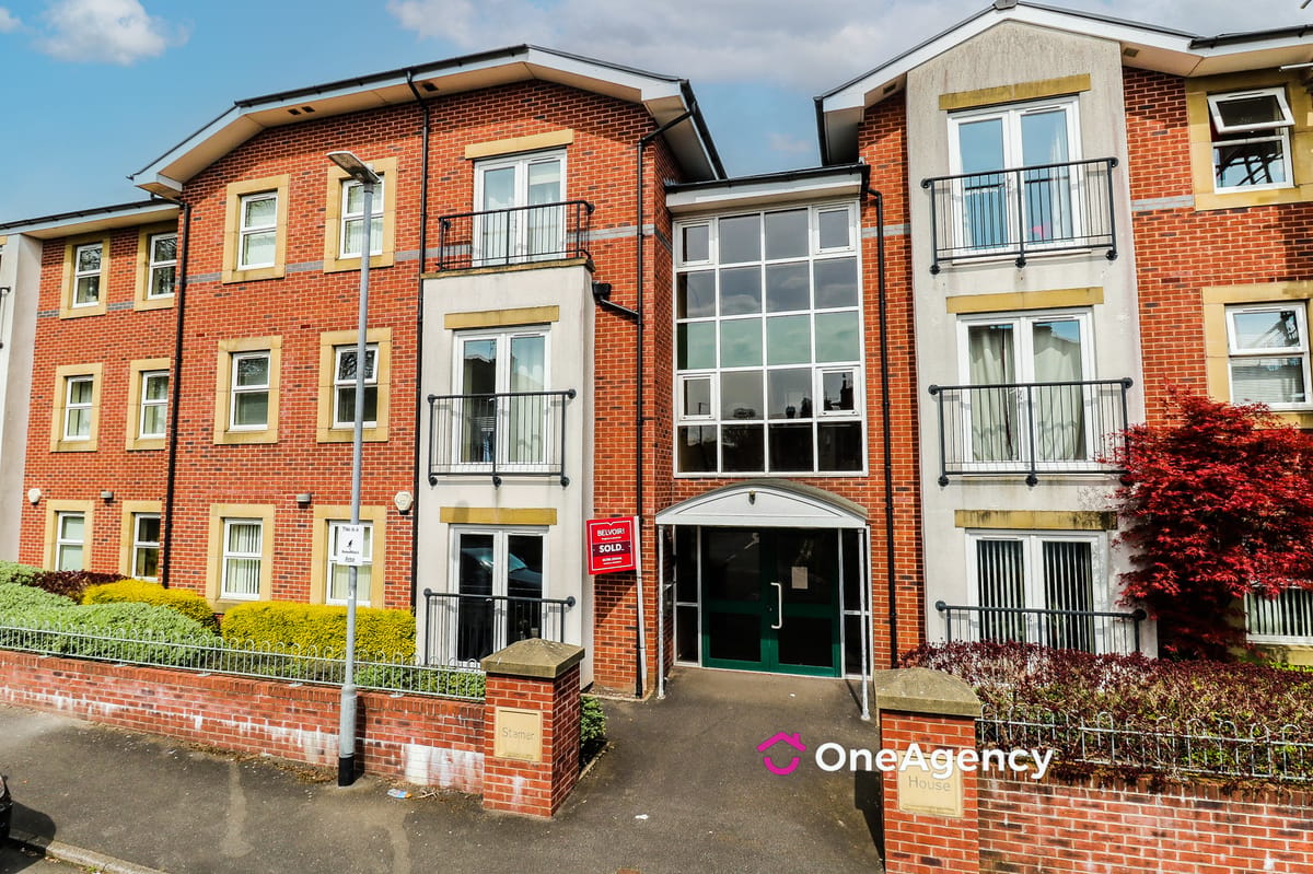 Quarry Avenue, Penkhull, Stoke-on-Trent, Staffordshire ST4 7EW