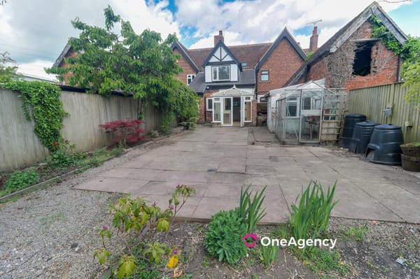 Warmingham Road, Warmingham, Crewe, Cheshire CW1 4PQ