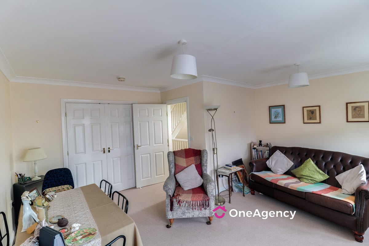 Uttoxeter Road, Blythe Bridge, Stoke-on-Trent, Staffordshire ST11 9LY
