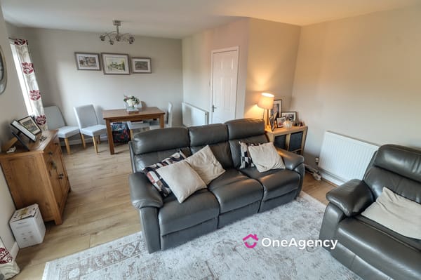 Debenham Crescent, Eaton Park, Stoke-on-Trent, Staffordshire ST2 9PF