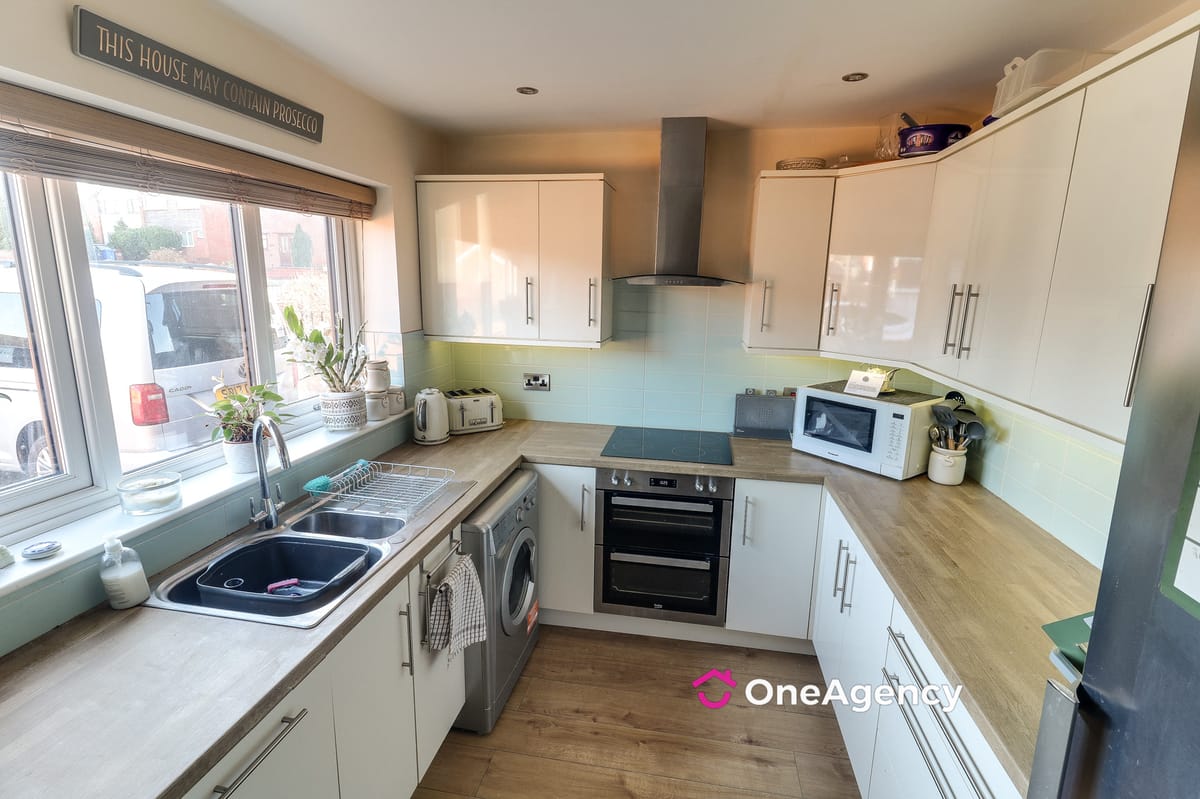 Debenham Crescent, Eaton Park, Stoke-on-Trent, Staffordshire ST2 9PF