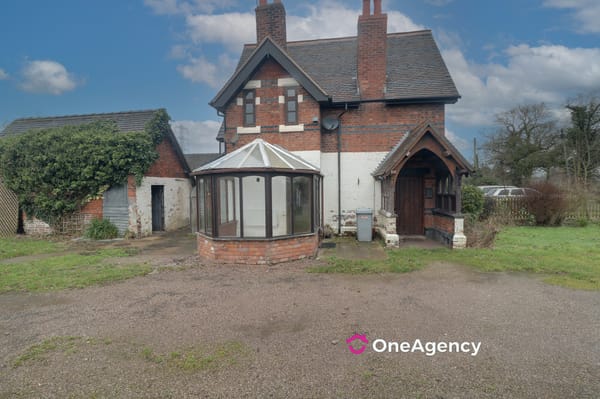 Warmingham Road, Warmingham, Crewe, Cheshire CW1 4PQ