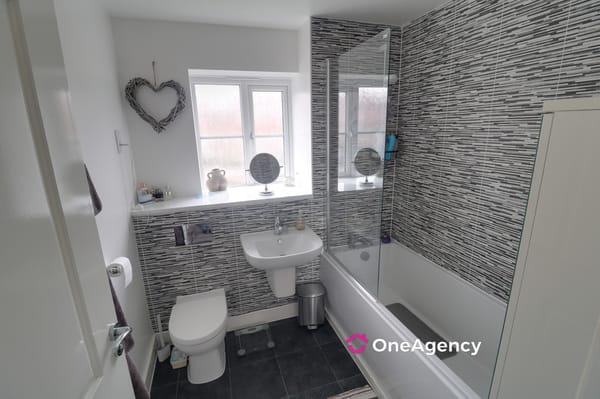 Scholars Way, Werrington, Stoke-on-Trent, Staffordshire ST9 0FB