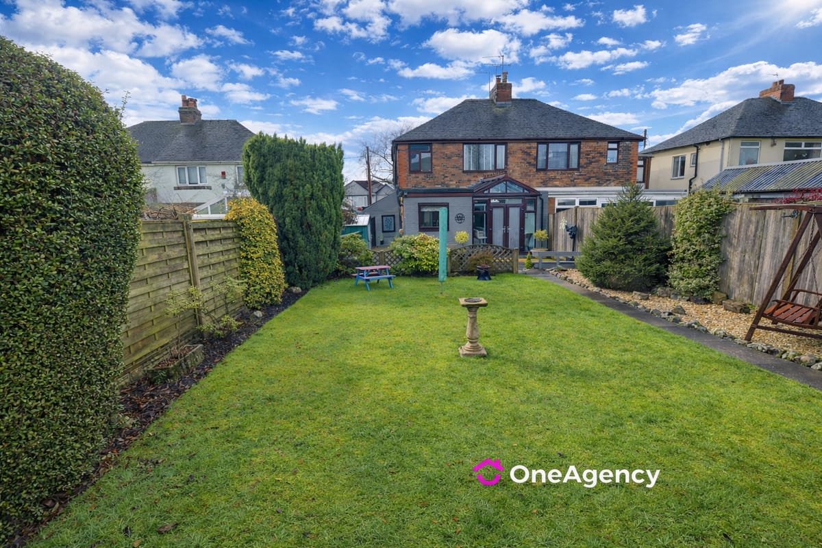 Ash Grove, Ash Bank, Stoke-on-Trent, Staffordshire ST2 9EF