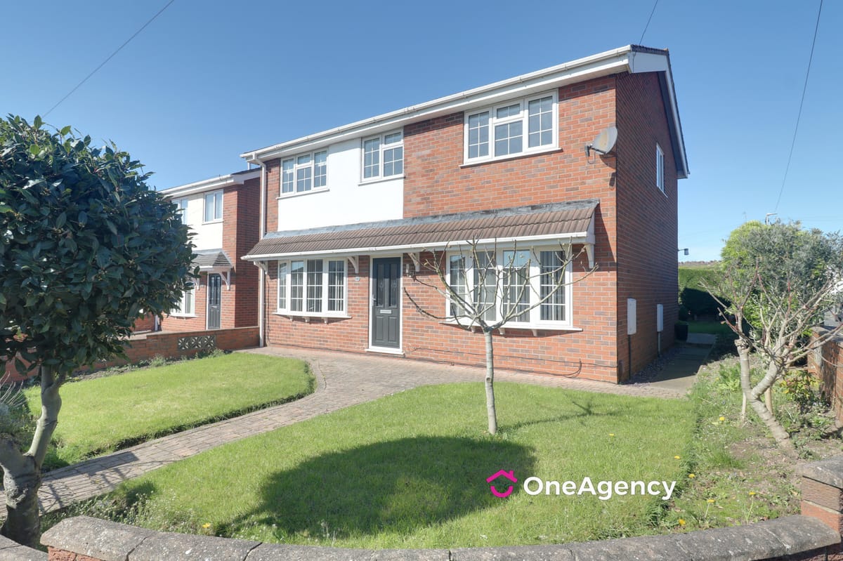 Cheltenham Grove, Birches Head, Stoke-on-Trent, Staffordshire ST1 6SD
