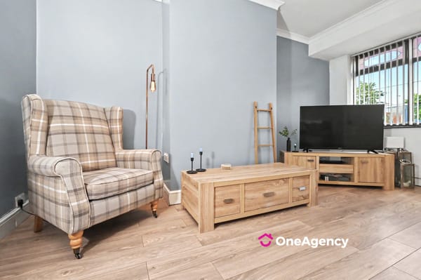 Westport Road, Burslem, Stoke-on-Trent, Staffordshire ST6 4LF