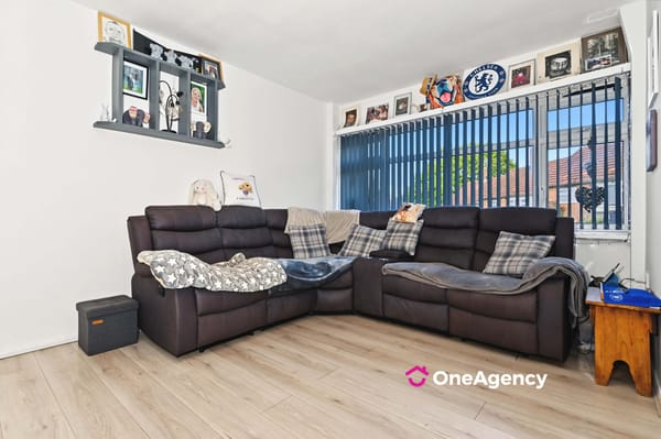 Wrenbury Crescent, Berry Hill, Stoke-on-Trent, Staffordshire ST2 9LA