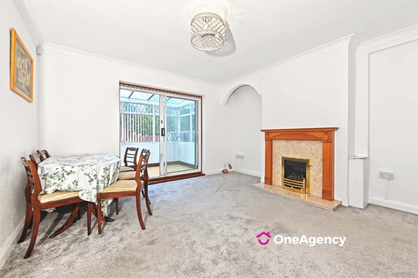 Tranter Road, Abbey Hulton, Stoke-on-Trent, Staffordshire ST2 8JG