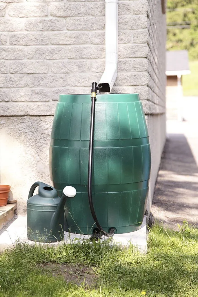 Almacenamiento de agua de lluvia