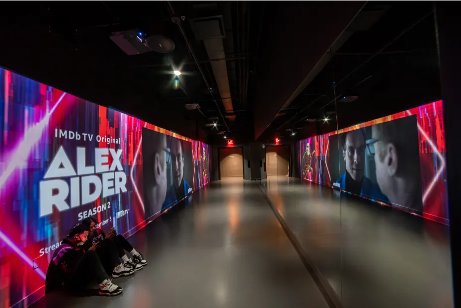 HQ Media Tunnel
