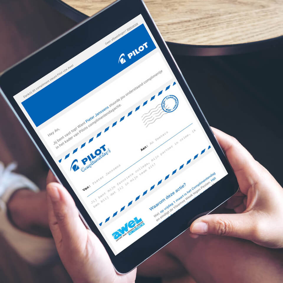 Pilot wall waar complimenten opgeschreven kunnen worden