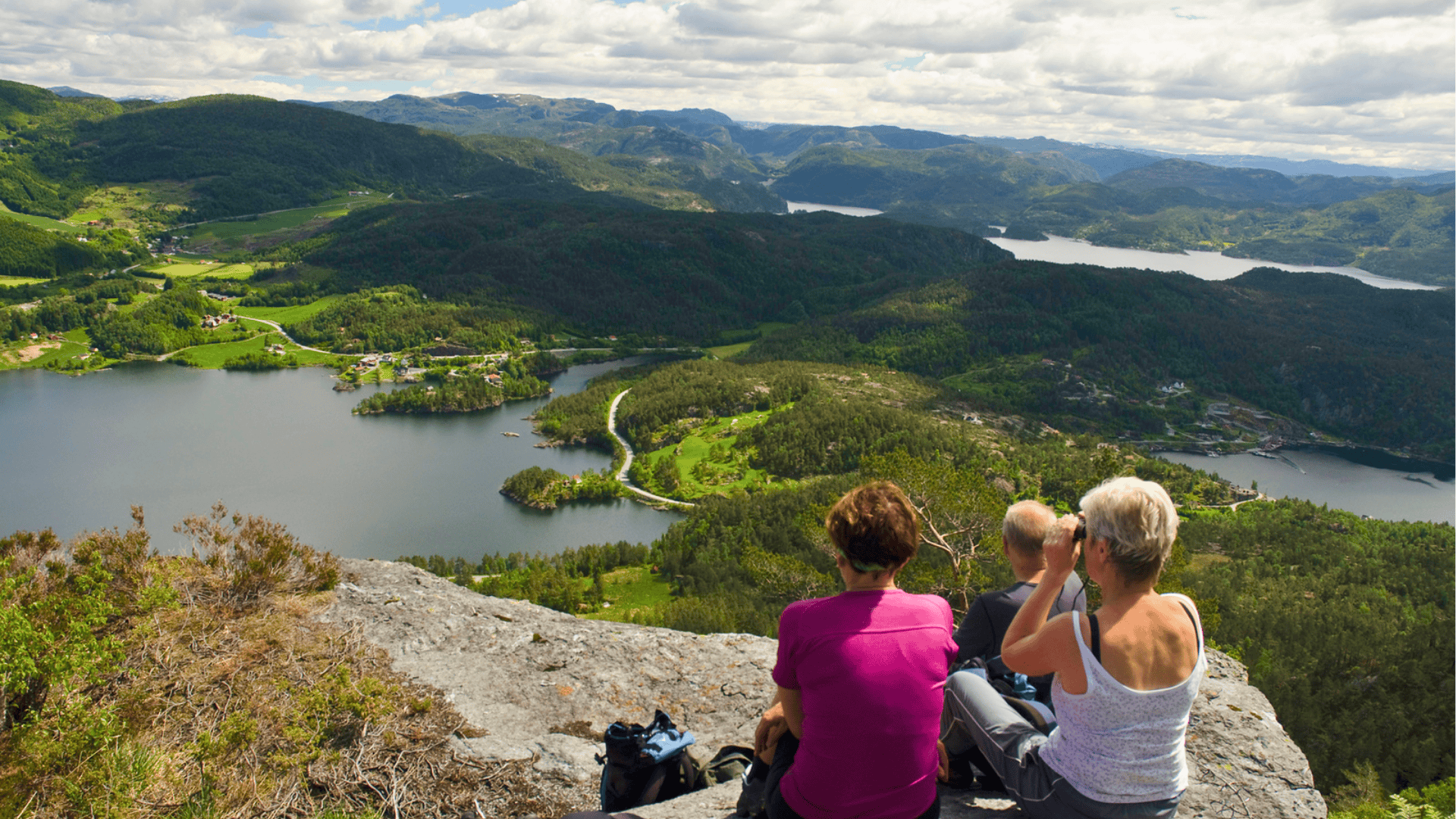 @ Grytenuten Foto: Bjarte Skipevåg