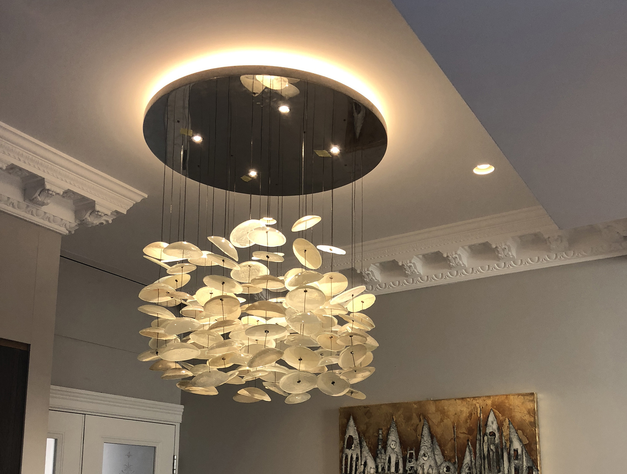 Illuminated glass sculpture