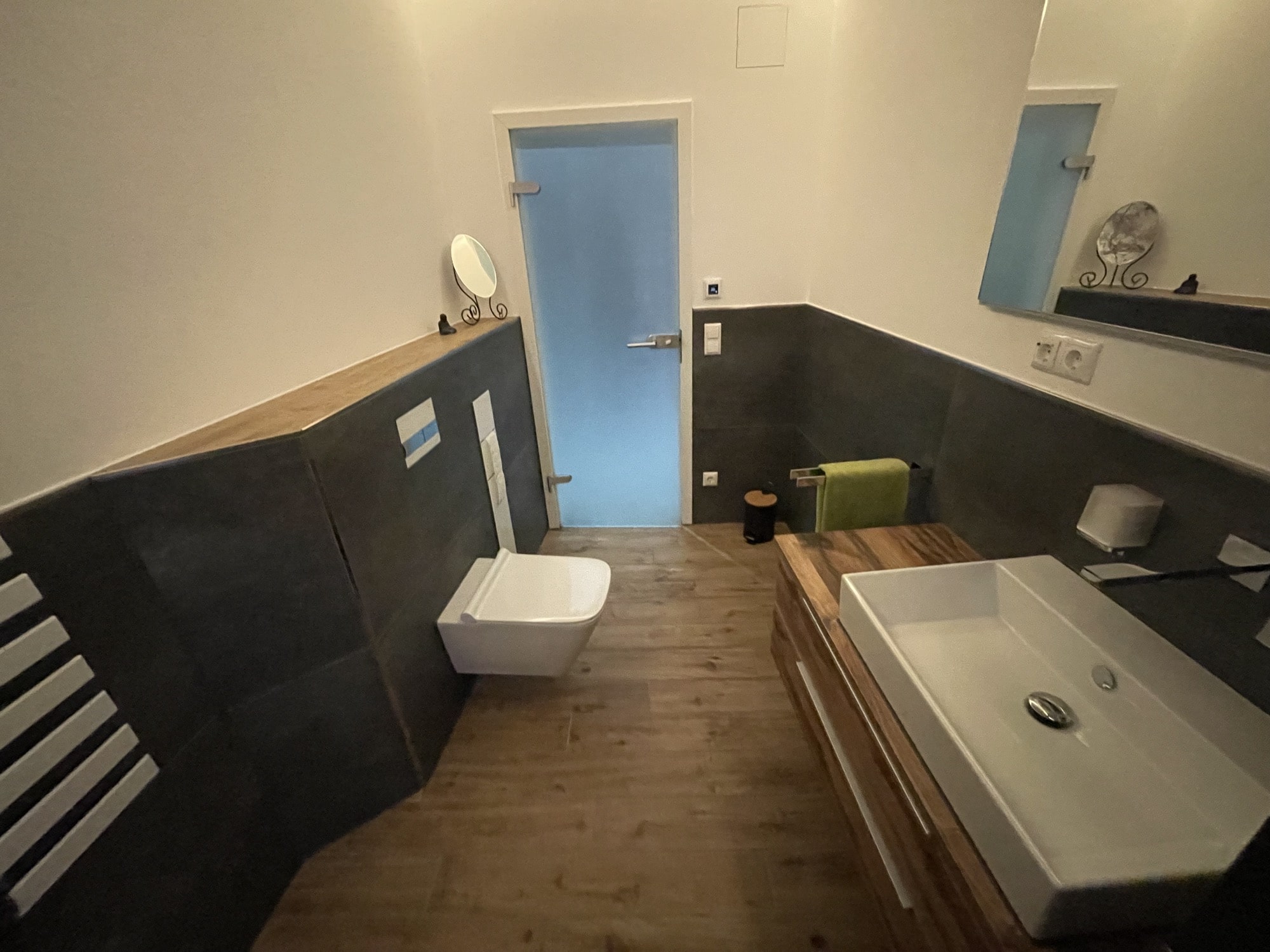 Edle Modernisierung eines Bades in Hückelhoven – Nachher Bild 11