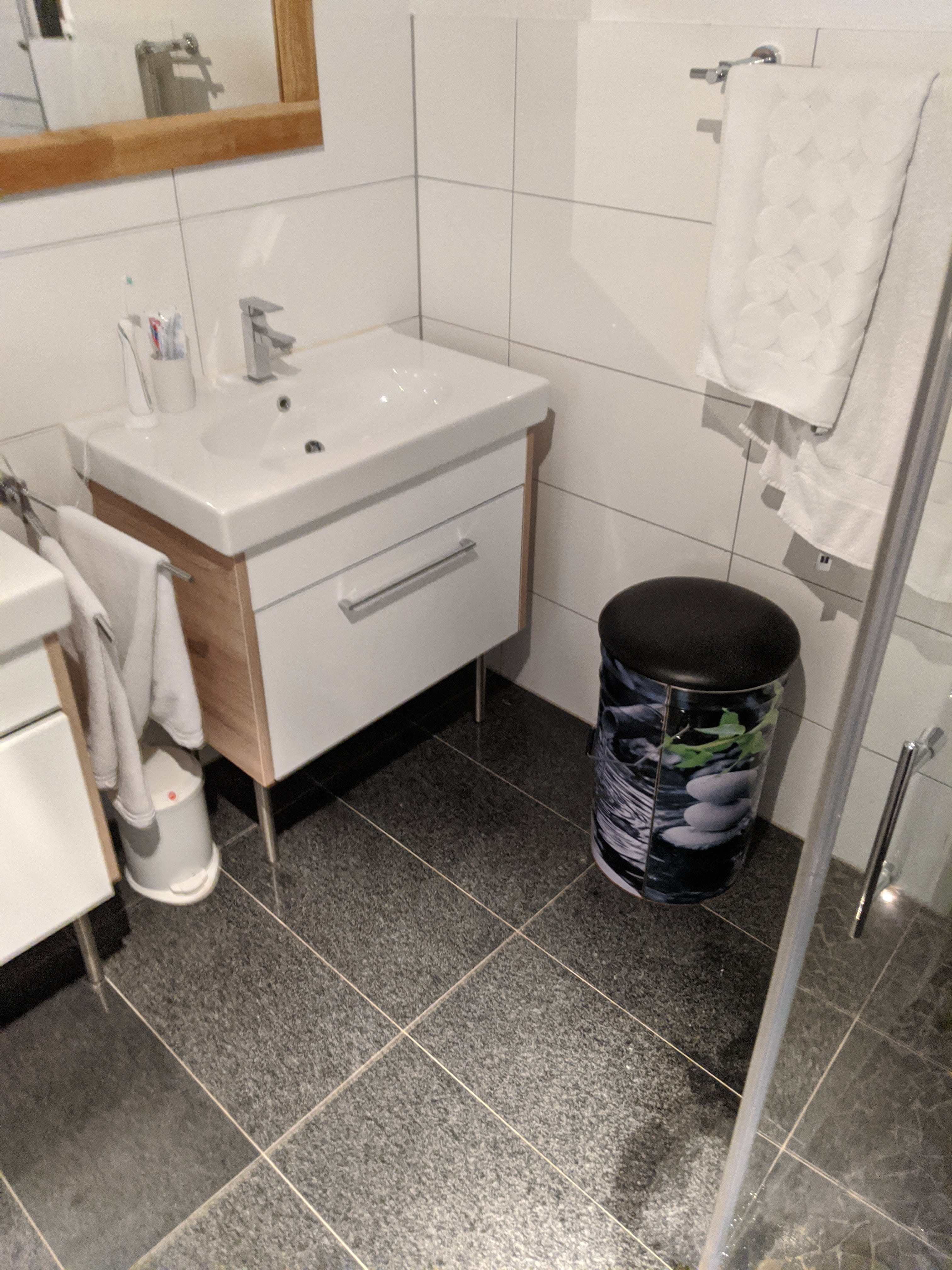 Hochwertige Komplettsanierung in Krefeld – Vorher Bild 2