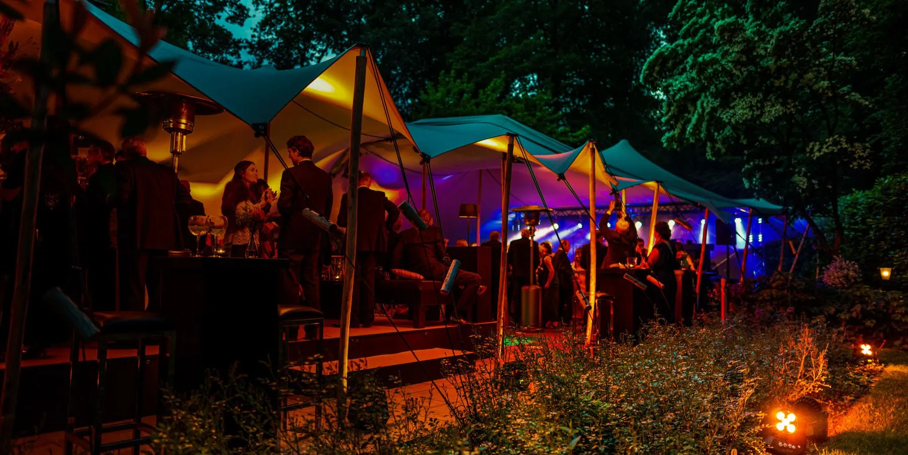 Partycatering op locatie tijdens Tuinfeest