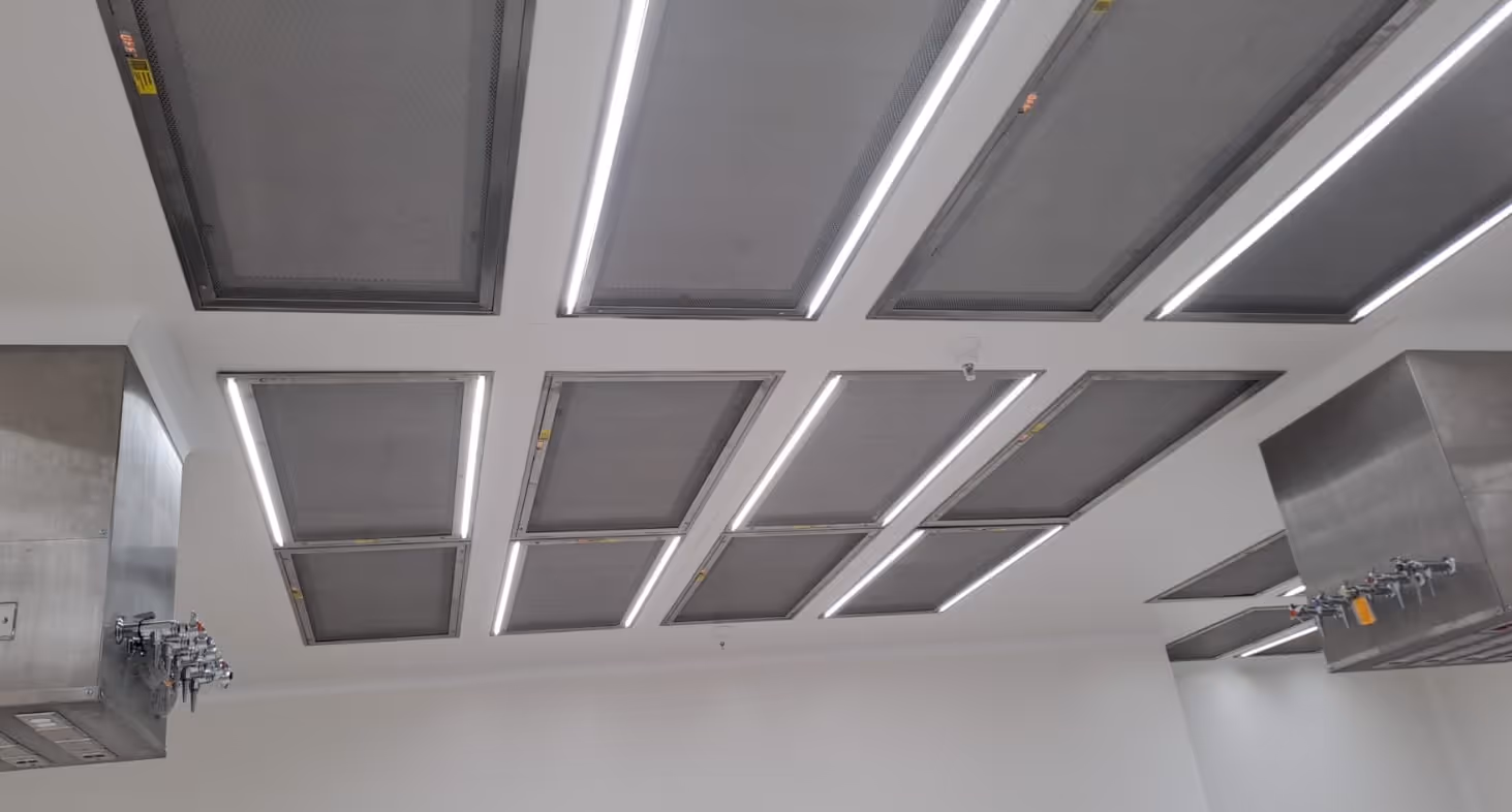 Hepa filters and diffusers for cleanrooms