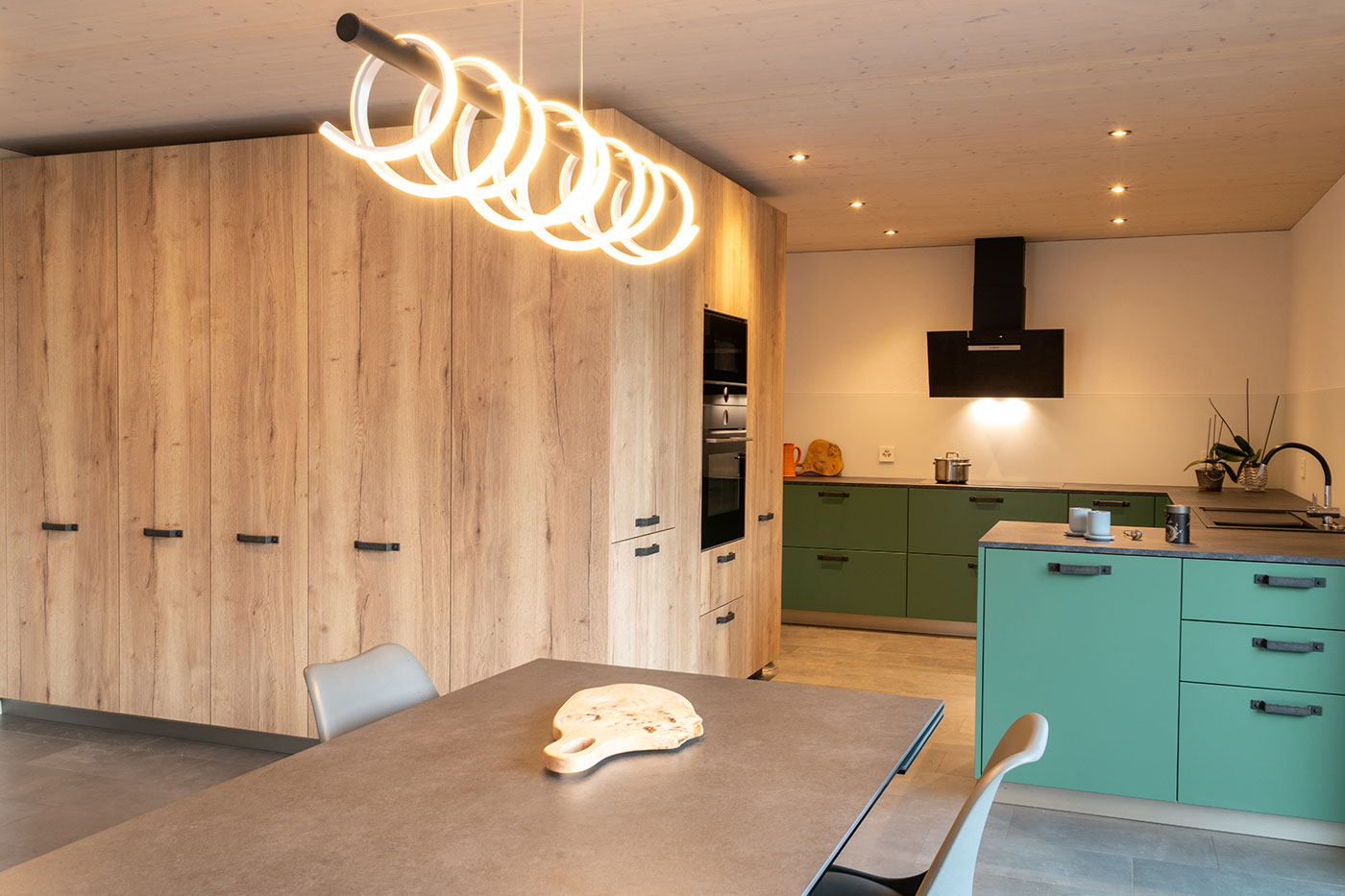 Pas plus verte ailleurs (AYF)