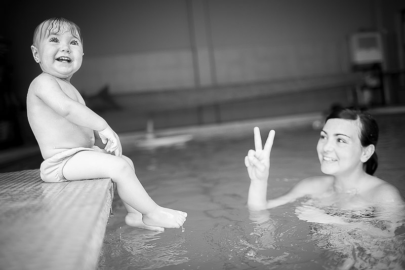 fotografías de niños en el agua en Alicante