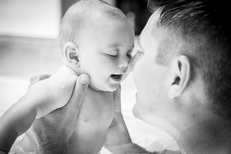 fotografías de niños en el agua en Alicante