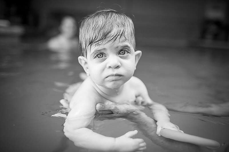 fotografías de niños en el agua en Alicante