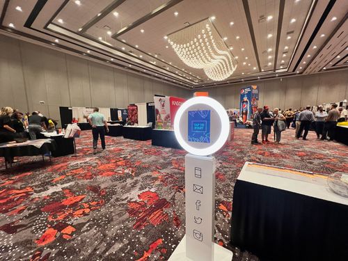 360 booth rental in las vegas and seattle wa