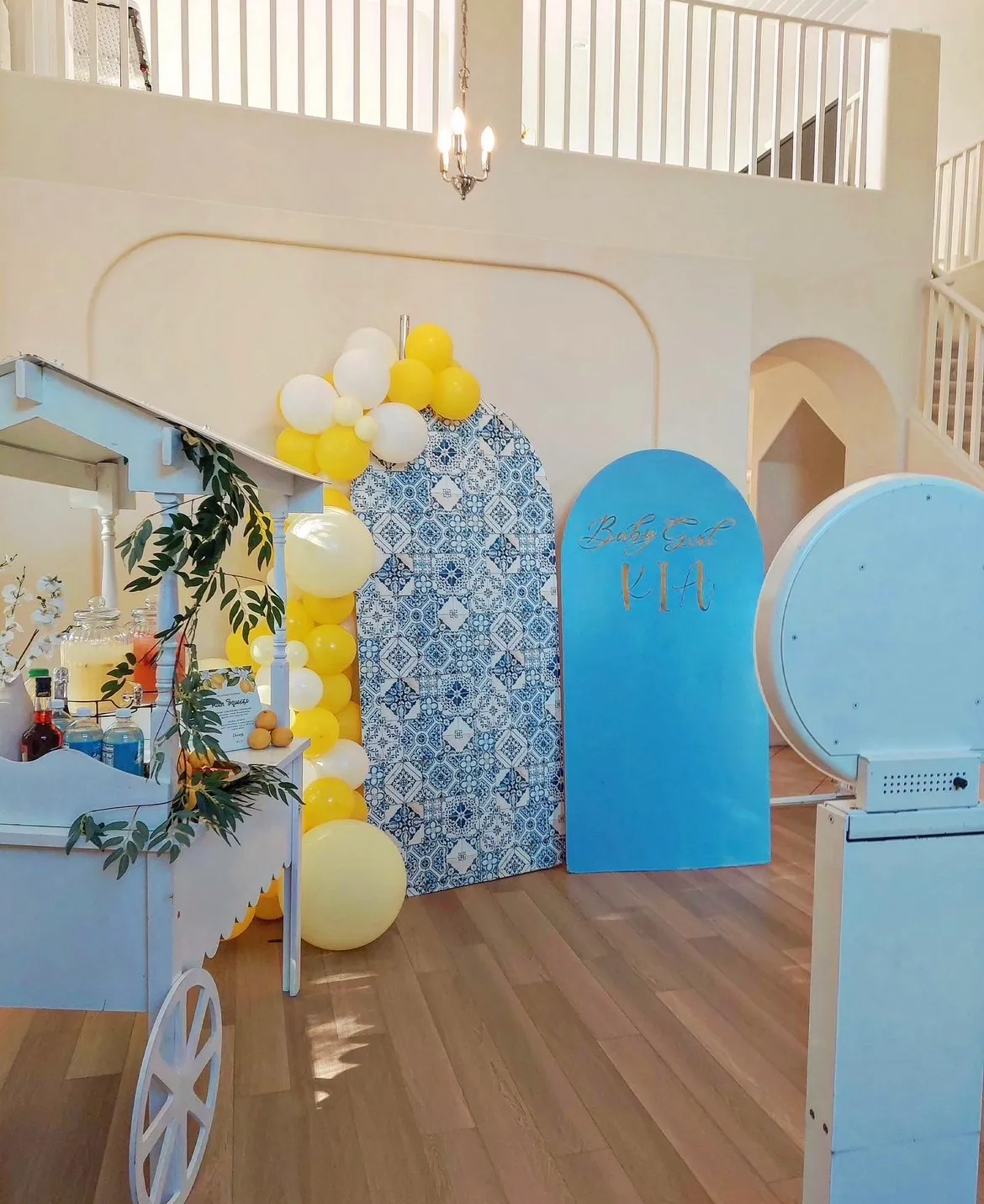 Custom balloon garland design for a Las Vegas party