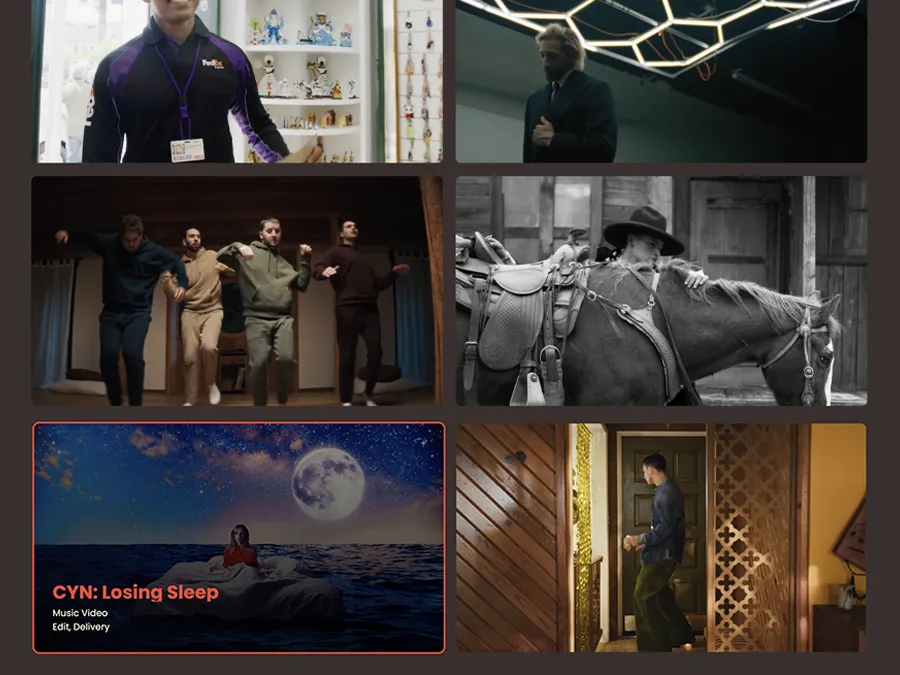 Cuttingboard work gallery with hover interaction.