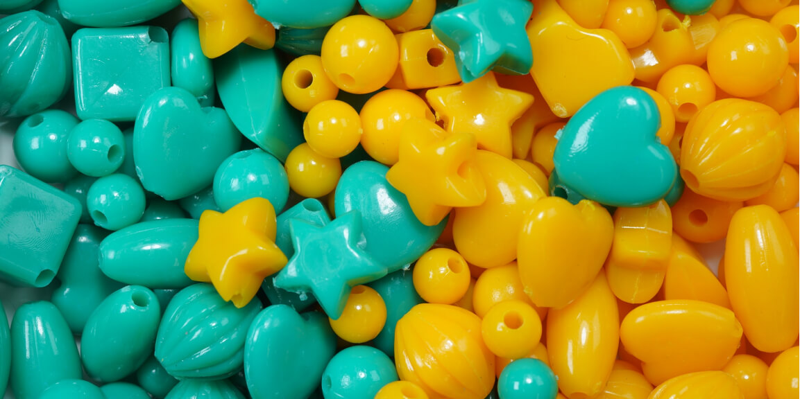 Plastic injection molding - Beads