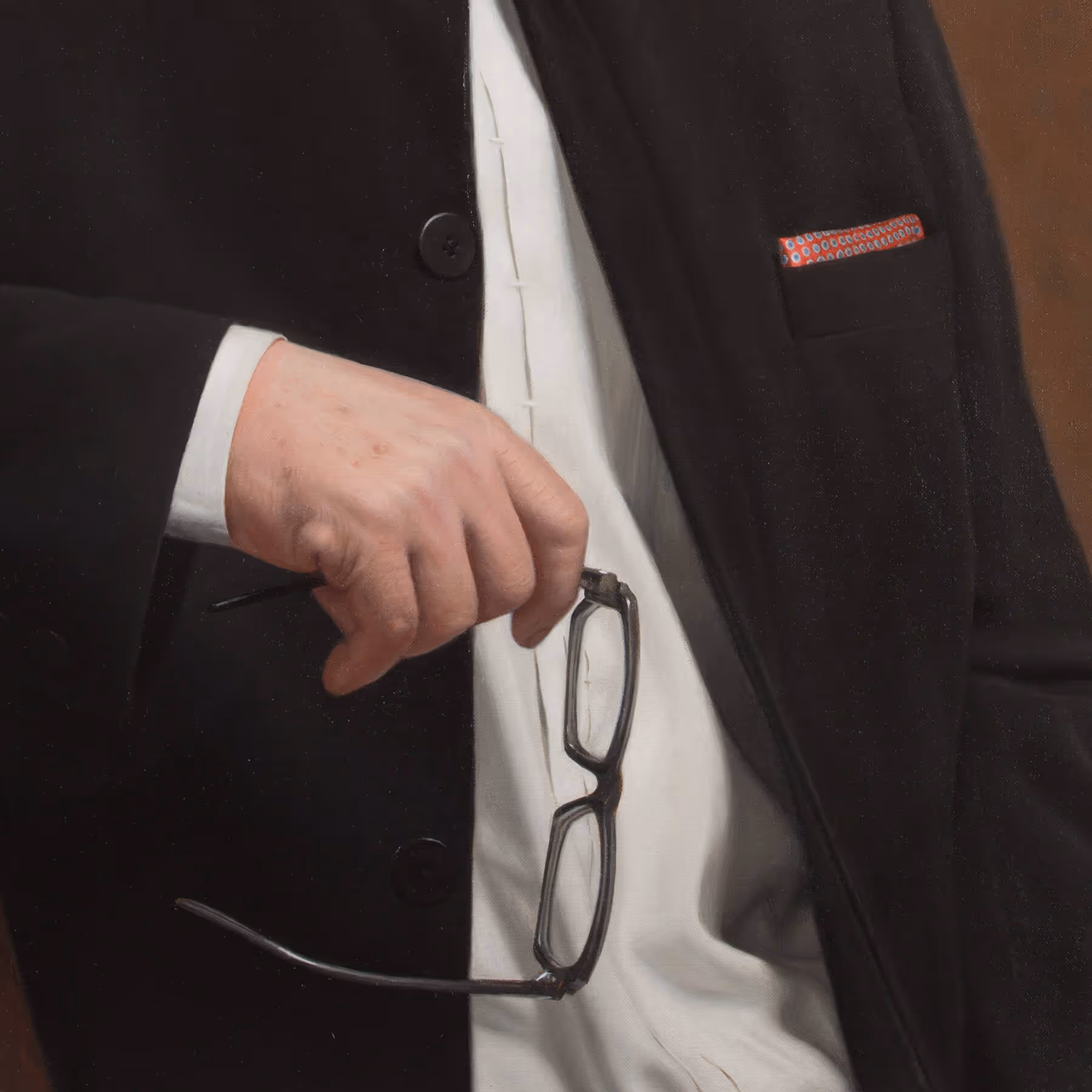 Detail of Fang Fenglei’s hand holding eyeglasses, traditional Chinese attire, and silk fabric textures.