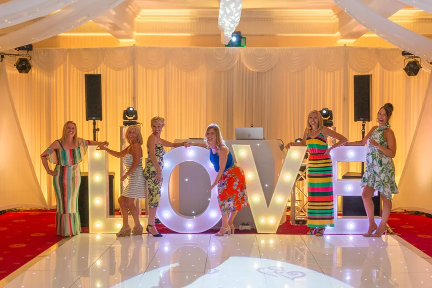 Glen Yr Afon wedding love letters