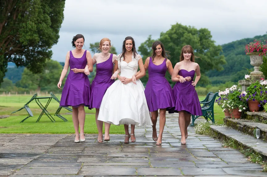 Llangoed hall wedding bride and bridesmaids