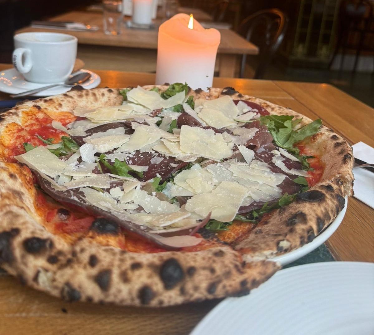 Villa paradiso ekte italiensk pizza oslo sandvika restaurant