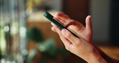 Do You Really Need a Social Media Manager? | Jpetrous Creative Services
